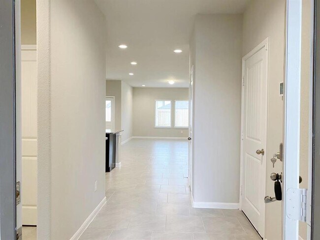 Building Photo - 29606 Stanley Canyon Ln