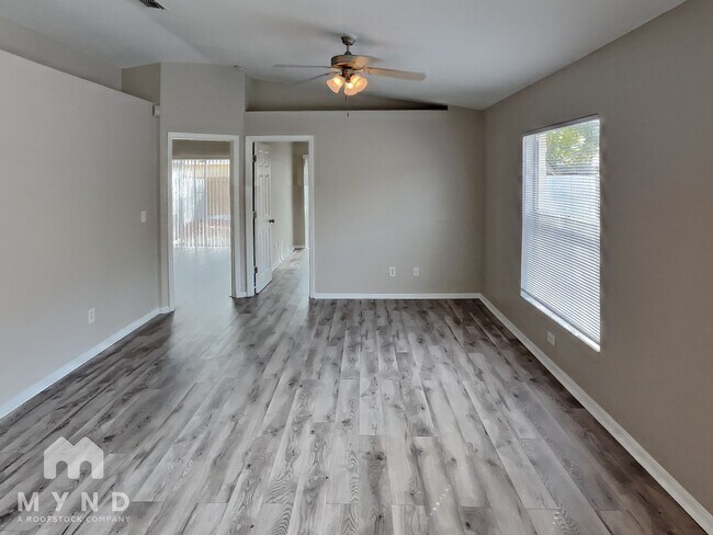 Building Photo - 23100 Clearwater Pl