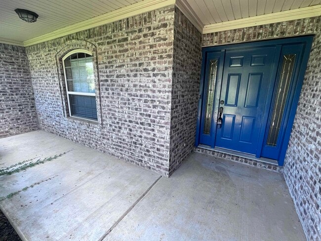 Building Photo - 1808 Airborn Dr