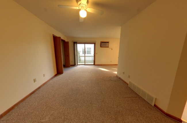 Building Photo - 4212 Menga Dr