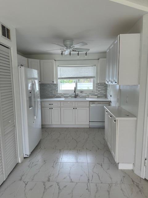 Building Photo - 331 Tequesta Dr