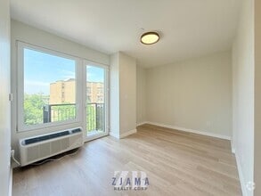 Building Photo - 1584 Fulton St