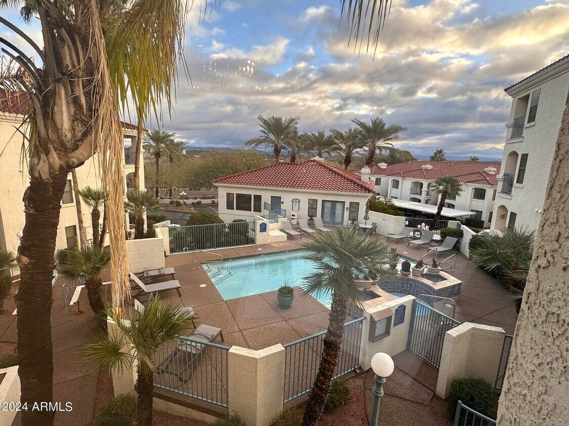 Foto principal - 16715 E El Lago Blvd