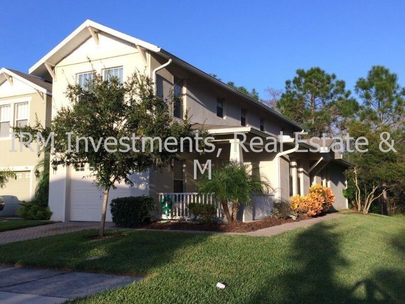 Primary Photo - 3 bed 2 bath townhome w garage