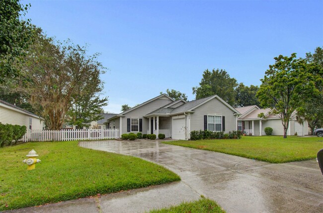 Foto del edificio - 120 Droos Way, Charleston, SC 29414 - 3 BR...