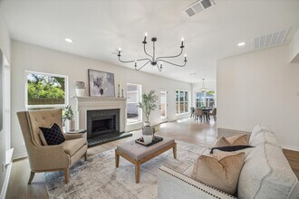 Building Photo - 6806 Flowermound Dr