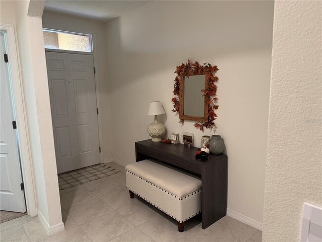 Building Photo - 324 Sofia Ln