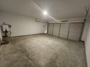 Building Photo - 14804 N Ascot Bnd Cir Building Photo - 14804 N Ascot Bnd Cir