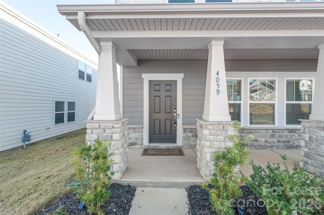 Foto del edificio - 4059 Armstrong Farm Dr