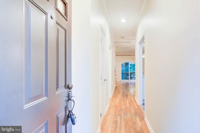 Foto del edificio - 4856 10th St S