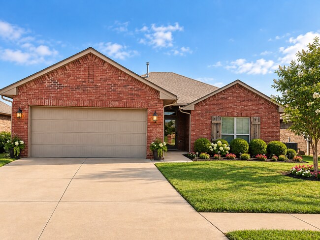 Photo - 16301 Iron Tree Ln House