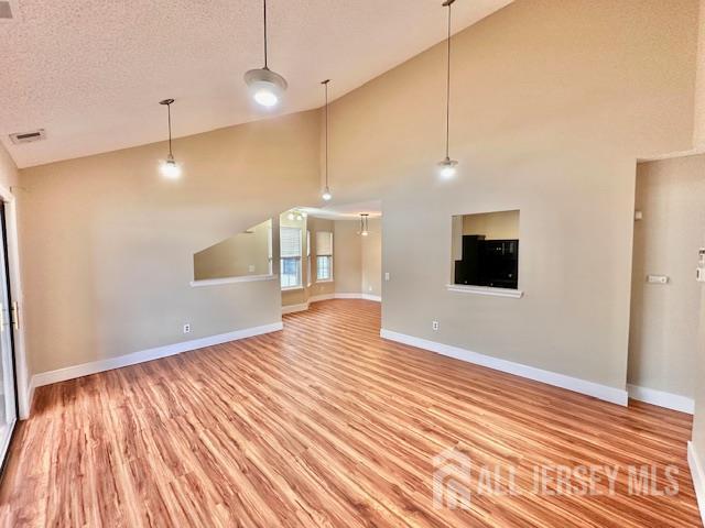 Building Photo - 211 Sunshine Ct