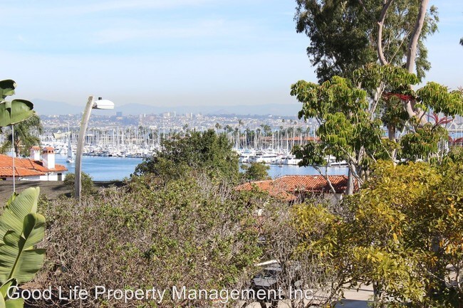 Foto del edificio - 3029 Nichols St