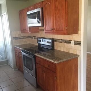 Building Photo - 1609 Cumberland Trail