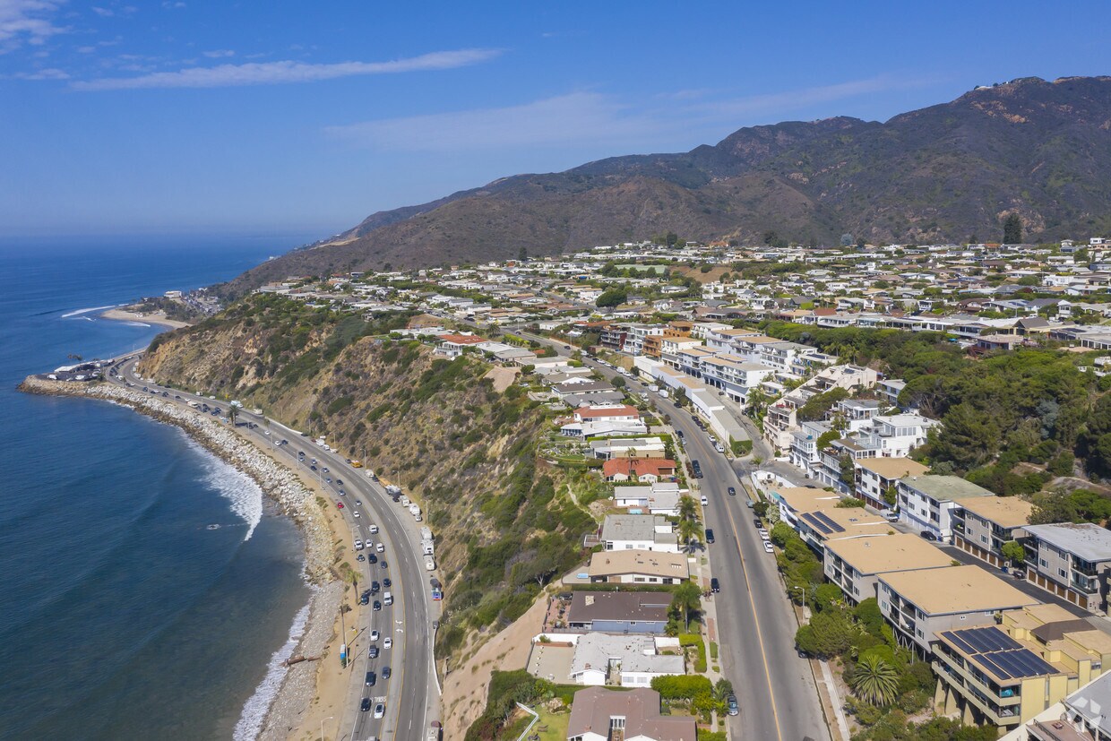Malibu Coastline Apartments Apartments in Malibu, CA