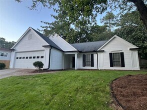 Building Photo - 4820 Tanners Spring Dr
