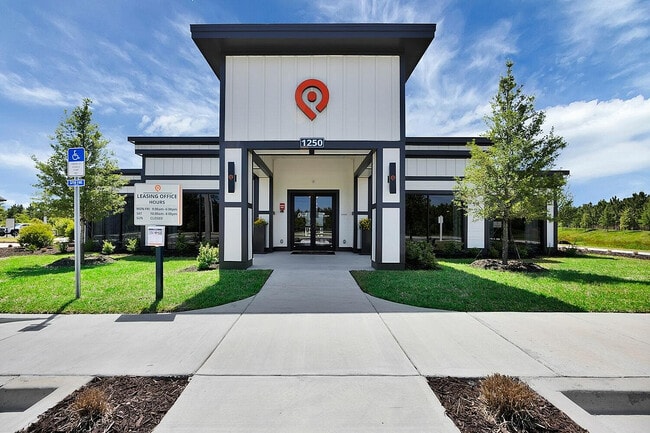 Building Photo - Pointe Grand Statesboro