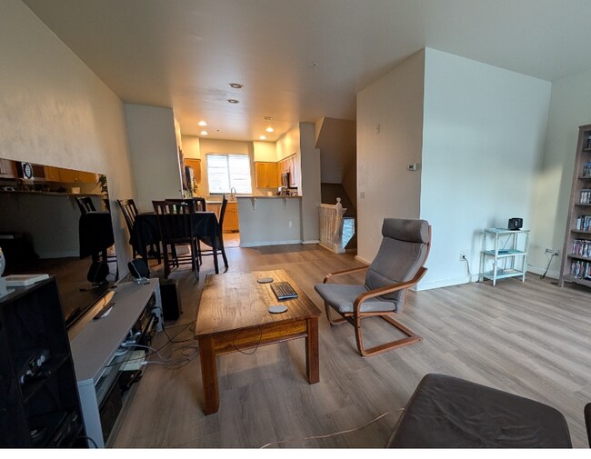 Photo - 9053 161st Ct NE Townhome