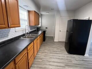 Building Photo - 302 St James