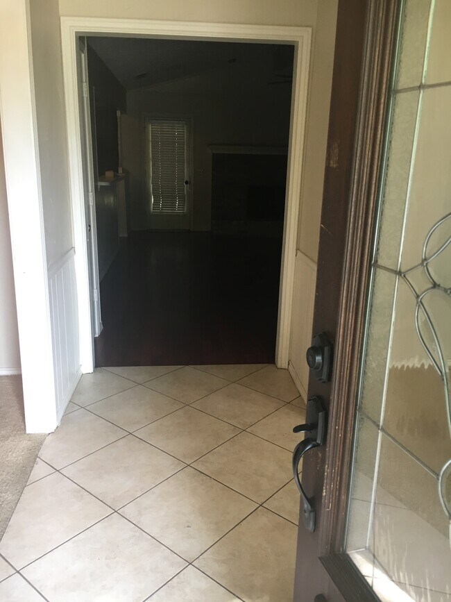 Foto del edificio - 3013 Parkside Dr
