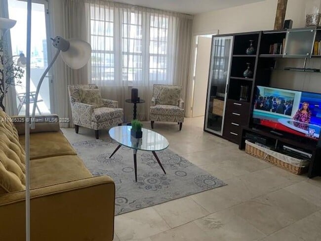 Photo - 100 Lincoln Rd Apartment