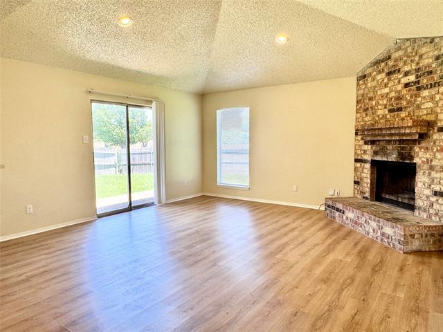 Foto del edificio - 7551 Boxwood Ct