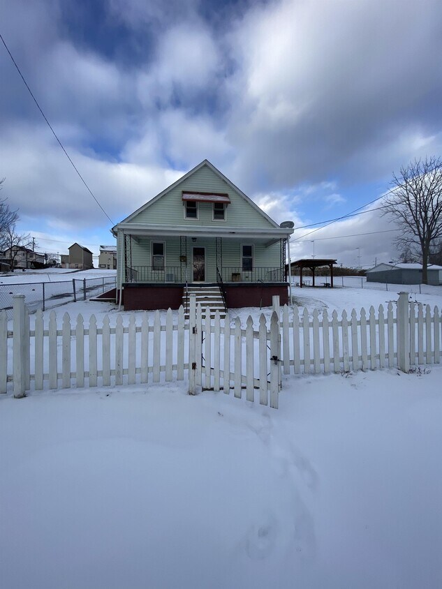 Primary Photo - 51 Erie St