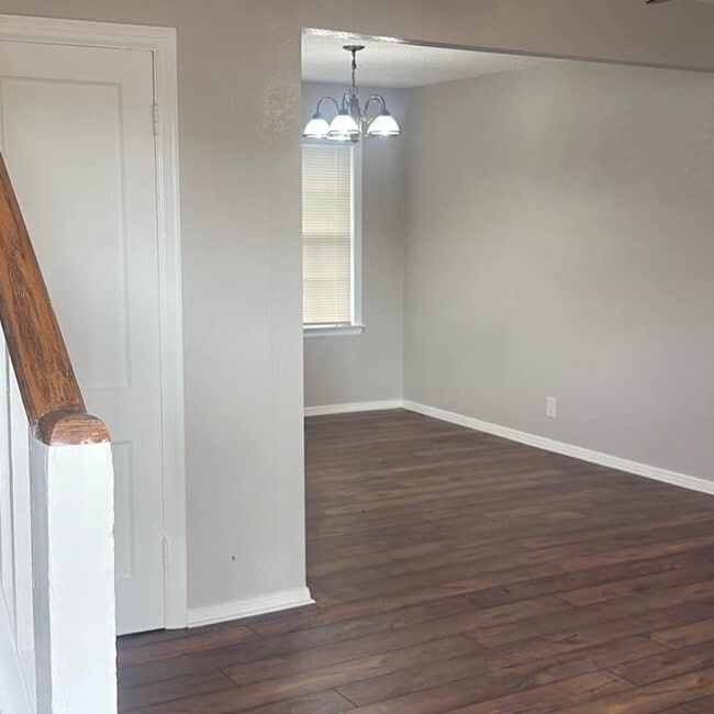 Building Photo - Siena Townhomes