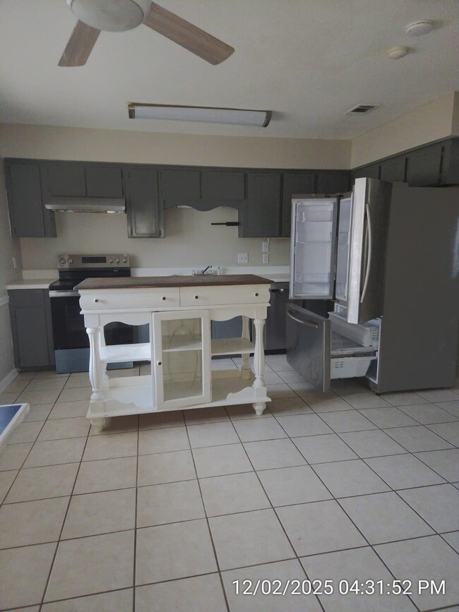 Foto del edificio - 1017 Varnedoe St