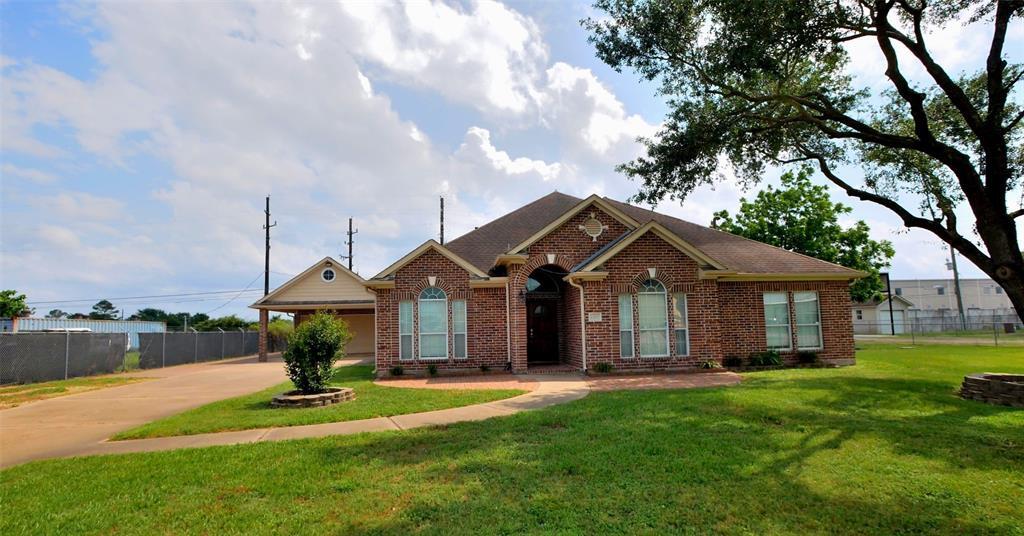 Foto principal - 13203 Weiman Rd