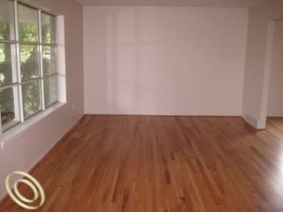 Building Photo - 16772 Park St