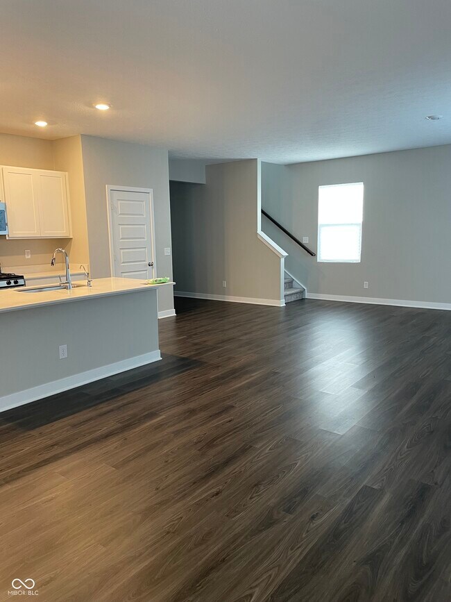 Foto del edificio - 345 Switchgrass Ln