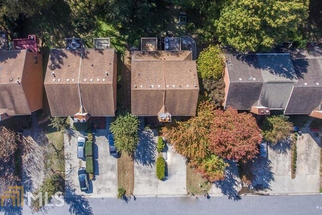 Building Photo - 104 Davis Mill Ct