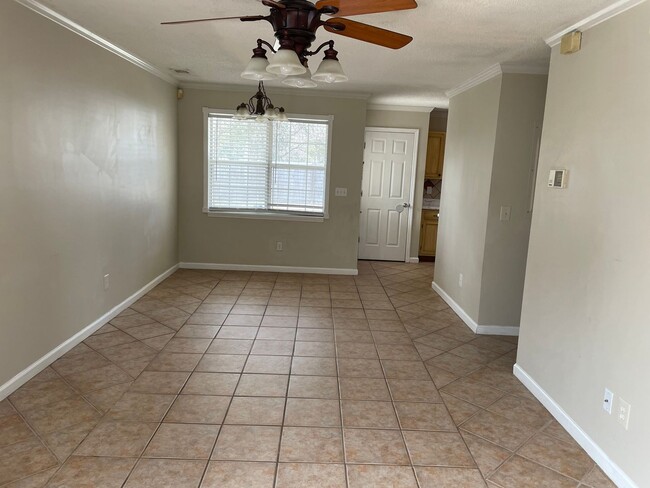 Foto del edificio - 3 bedroom / 2 bath ~ West Ashley Area