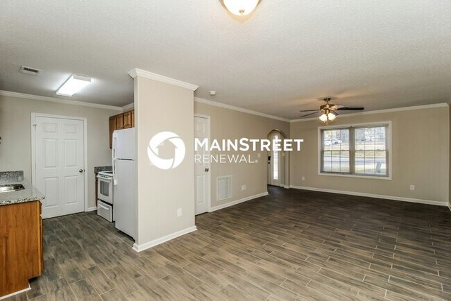 Foto del edificio - 2 Bedroom Pet-Friendly Home in CARTERSVILLE, GA with Main Street Renewal