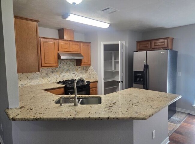 Building Photo - 3724 Dove Hollow Ln