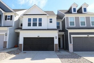 Building Photo - 13509 Dewpoint Ln
