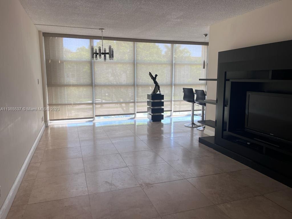 Foto principal - 2101 Atlantic Shores Blvd