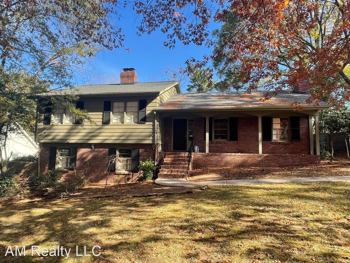 Foto principal - 4 br, 2.5 bath House - 2126 Sagamore Road