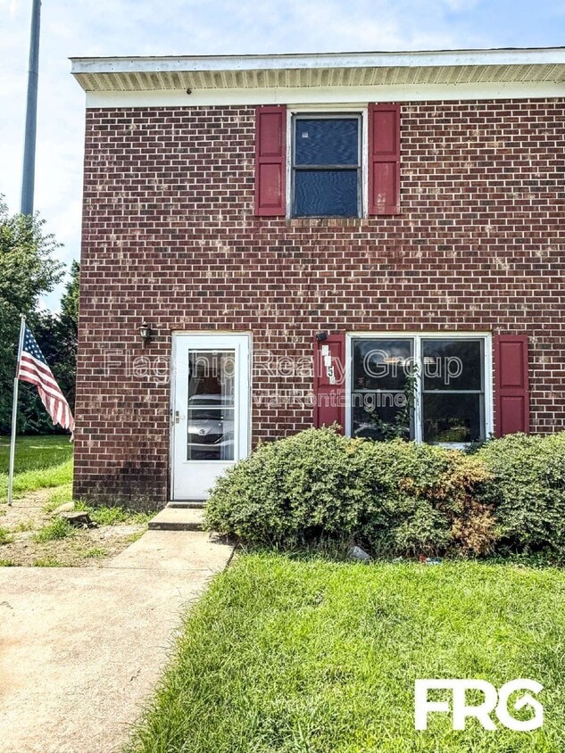 Photo - 105-A Chesterfield Ct