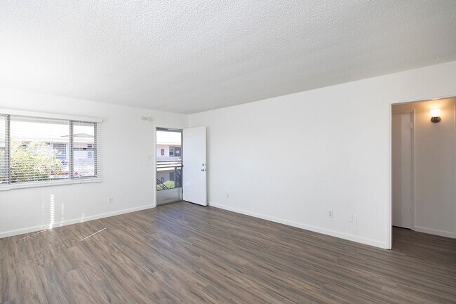 Foto del edificio - OPEN HOUSE: 1/31 10-11AM ~ 2b/1ba Conveniently Located in South Park!