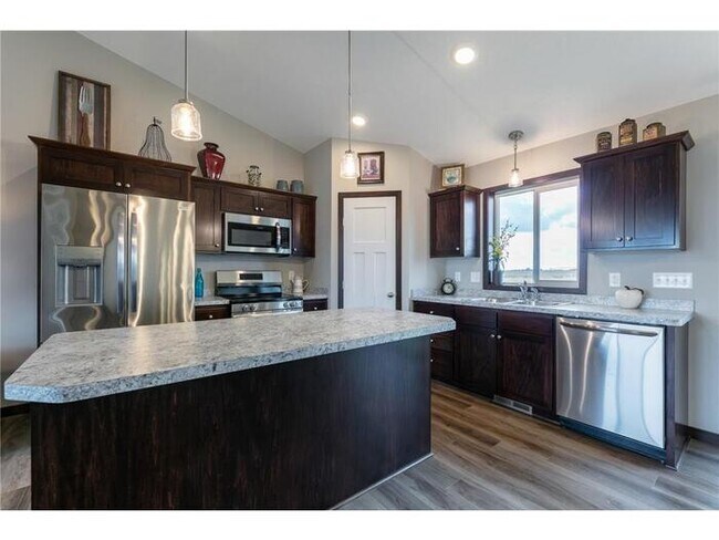 Building Photo - 4120 Eaton Cir NE, Monticello, MN, 55362