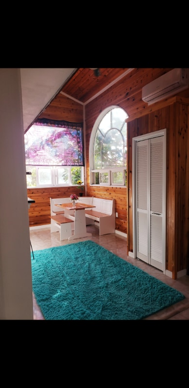 Building Photo - 15-2745-2745 Kahala St