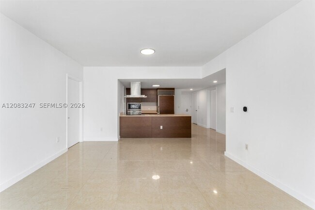 Foto del edificio - 495 Brickell Ave