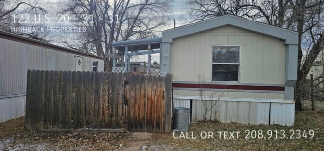 Building Photo - 122 US-20