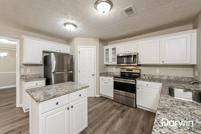 Building Photo - 205 Lakeview Pl