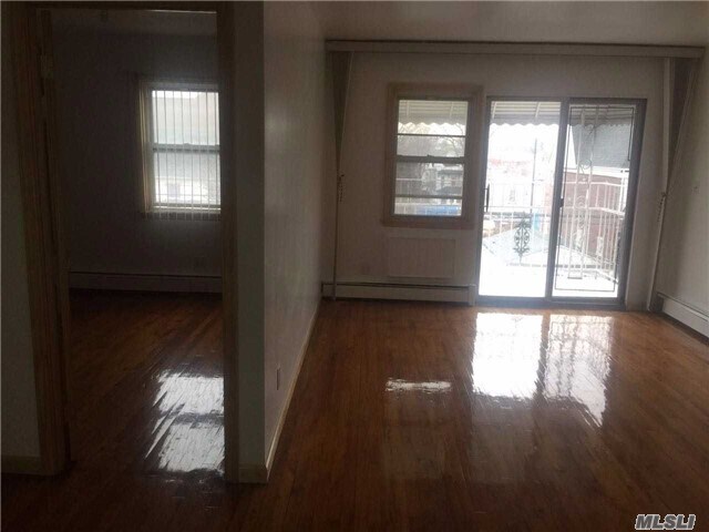 Building Photo - 108-75 41st Ave