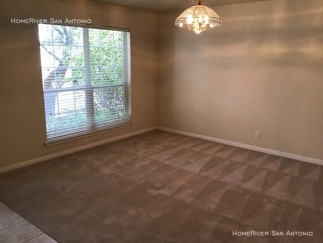 Building Photo - 20707 Wild Springs Dr