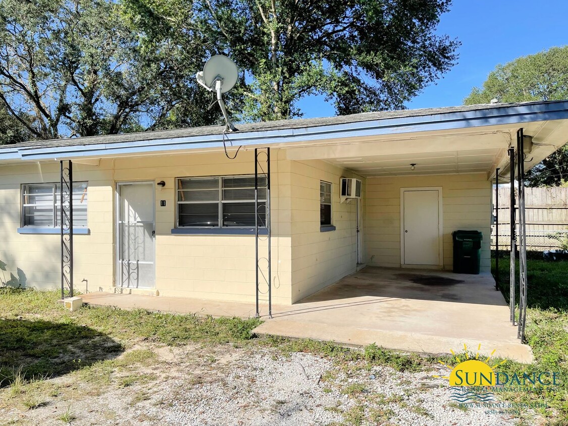 Foto principal - Efficient 1 Bedroom Unit in Fort Walton Beach