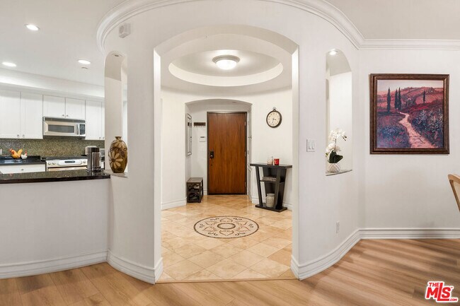 Foto del edificio - 122 N Clark Dr